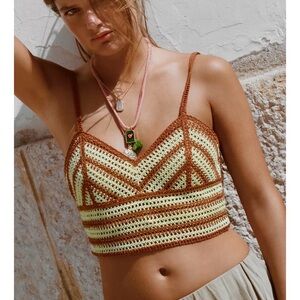 ZARA LIGHT GREEN CROCHET CROP TOP
SIZES S M L